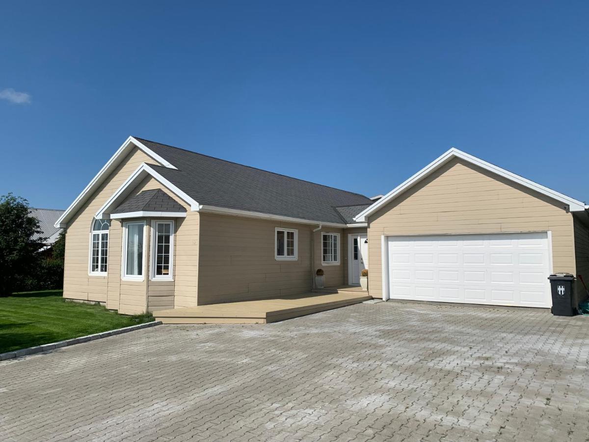 4-Bedroom Villa With Private Gym And Hot-Tub Reykjavík Kültér fotó