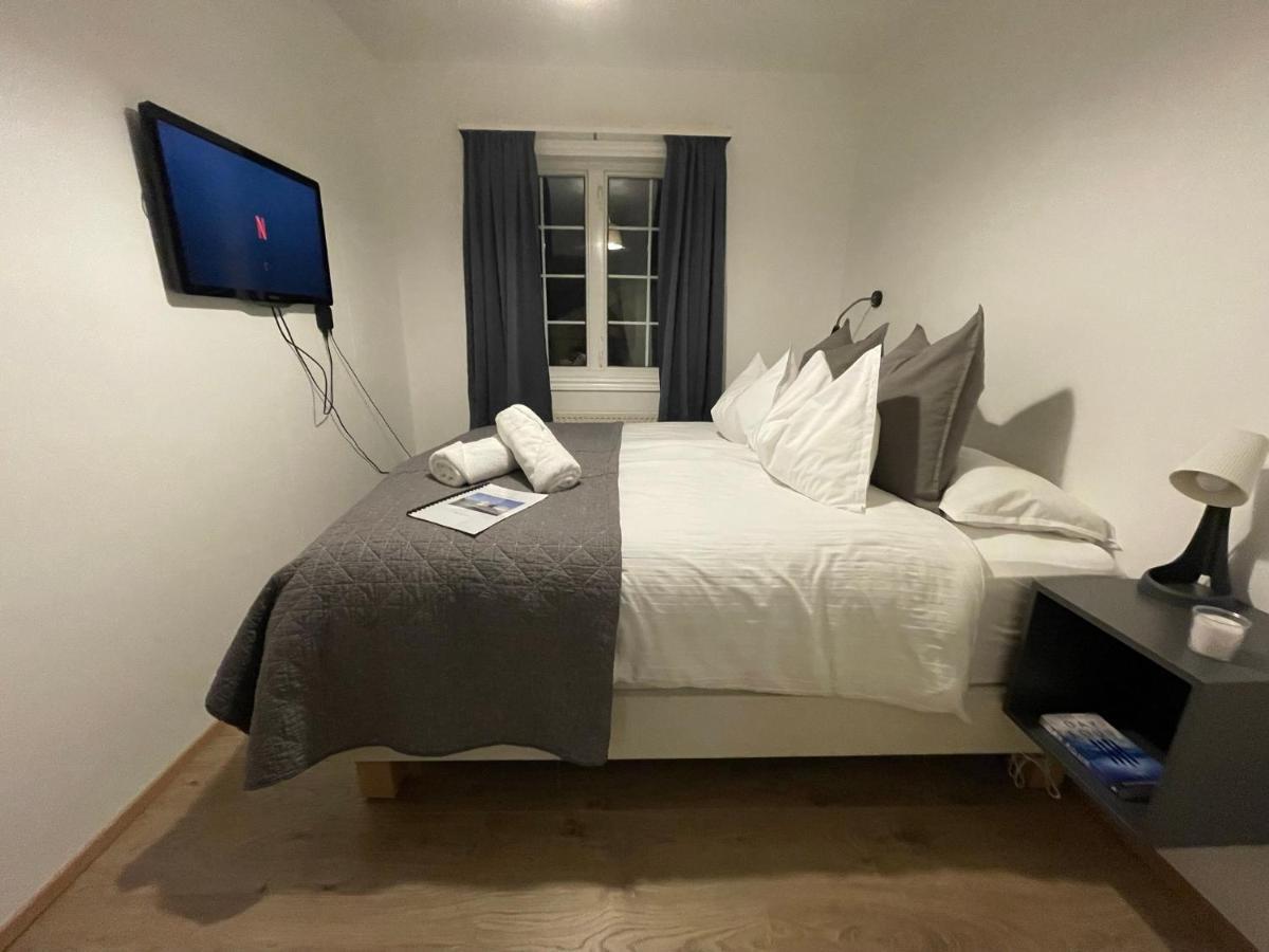 4-Bedroom Villa With Private Gym And Hot-Tub Reykjavík Kültér fotó